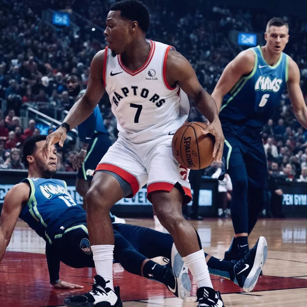 惊天逆转!绝地求生战队挺进四强 惊天逆转!绝地求生战队挺进四强