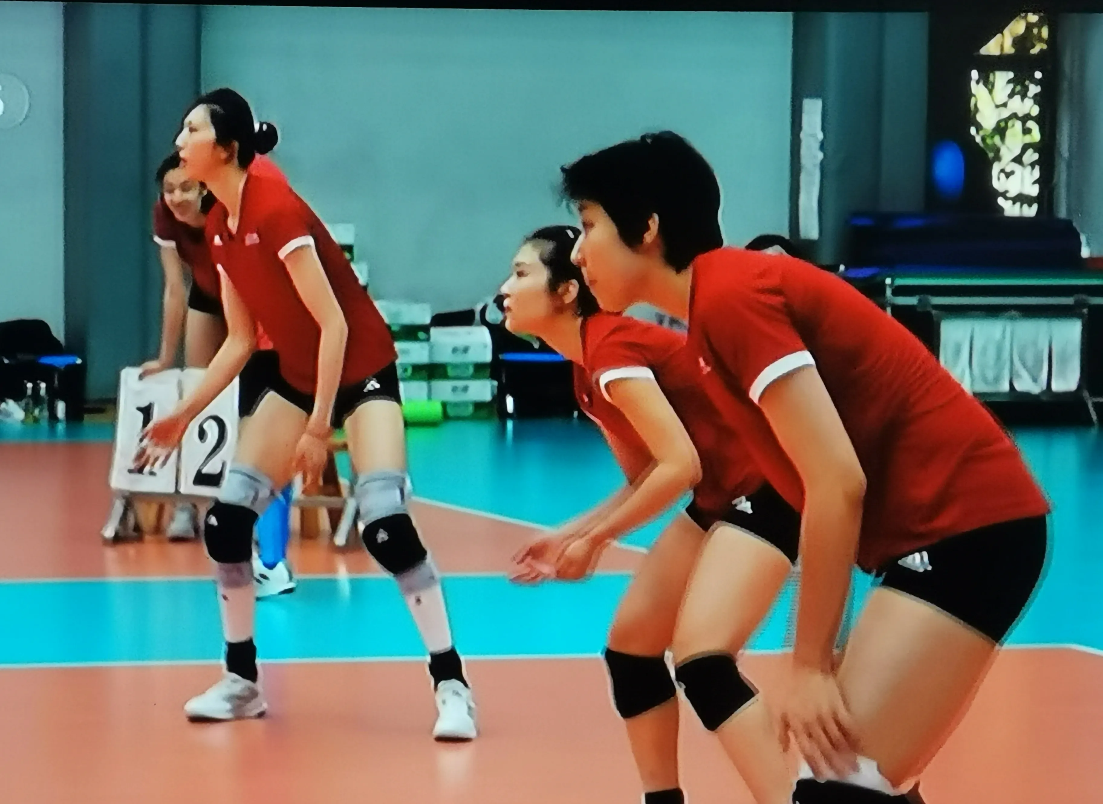 一场经典之战！排球点燃球迷热情