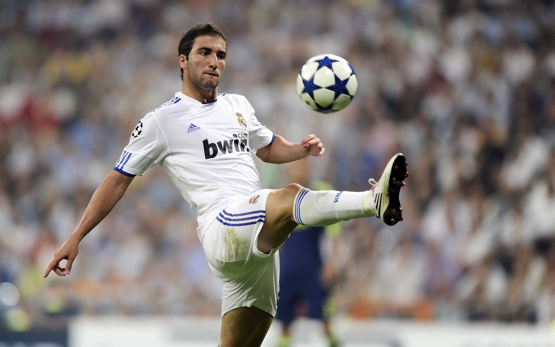 唯一解，锡安以暴力美学破解热火方程式