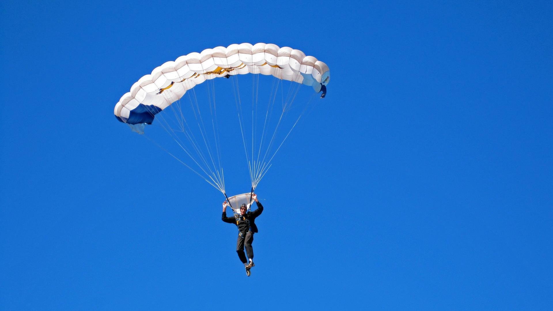 孤胆与交响，利拉德如何用一人节奏重塑雄鹿