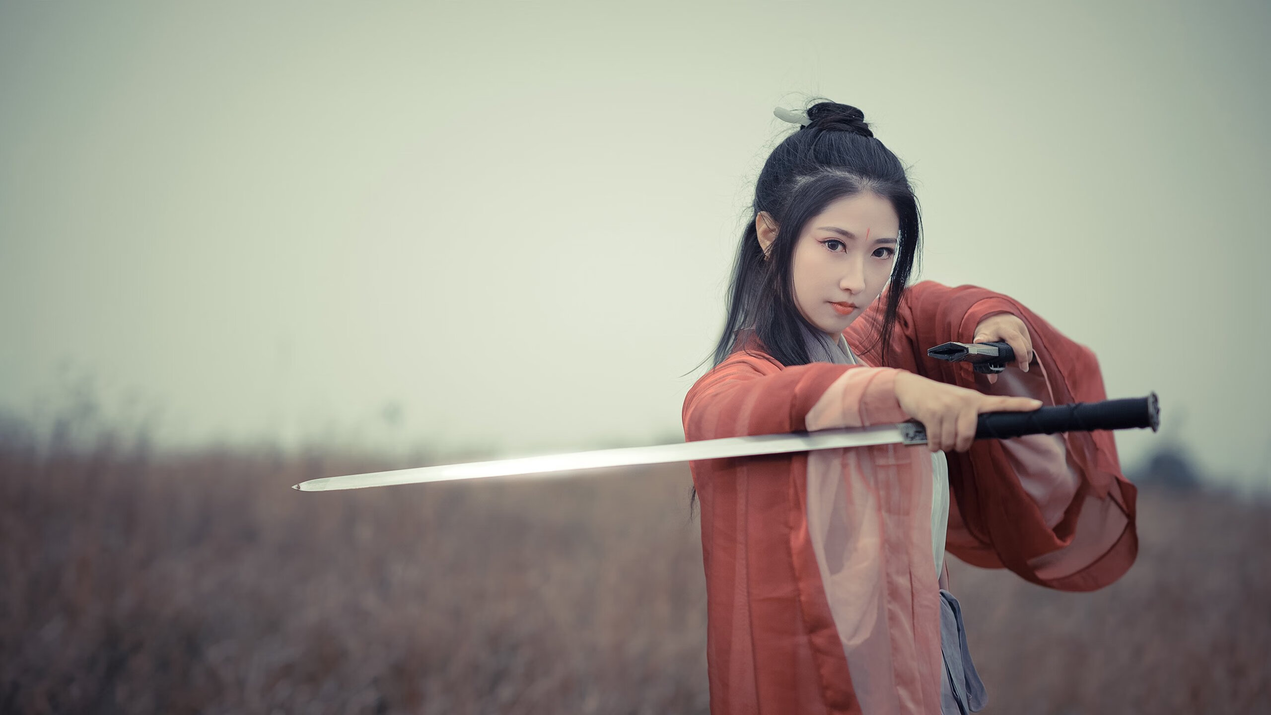 当雨林巨树撼动红龙，定义英雄的另一种方式