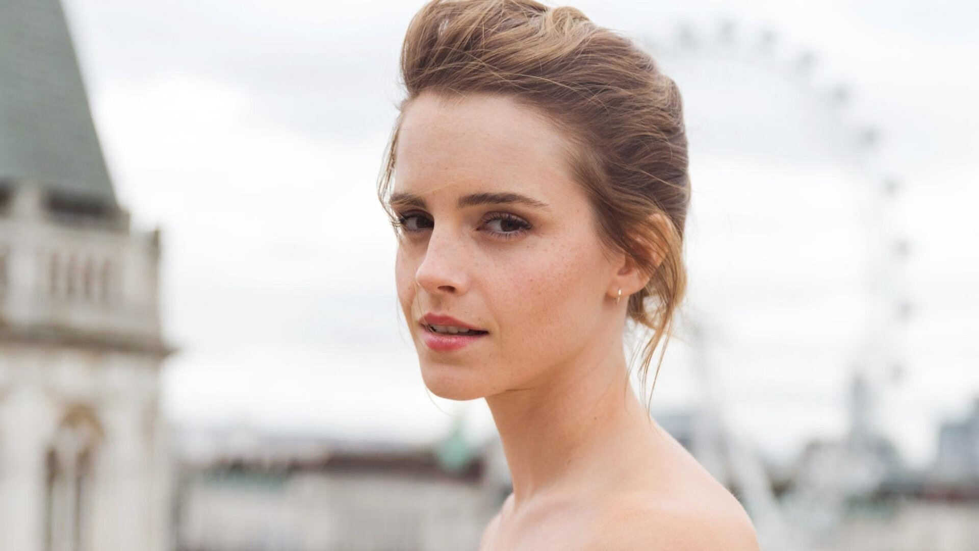 北非雄鹰奇袭圣西罗,阿尔及利亚国家队单节拉开AC米兰,上演欧冠史诗级跨界