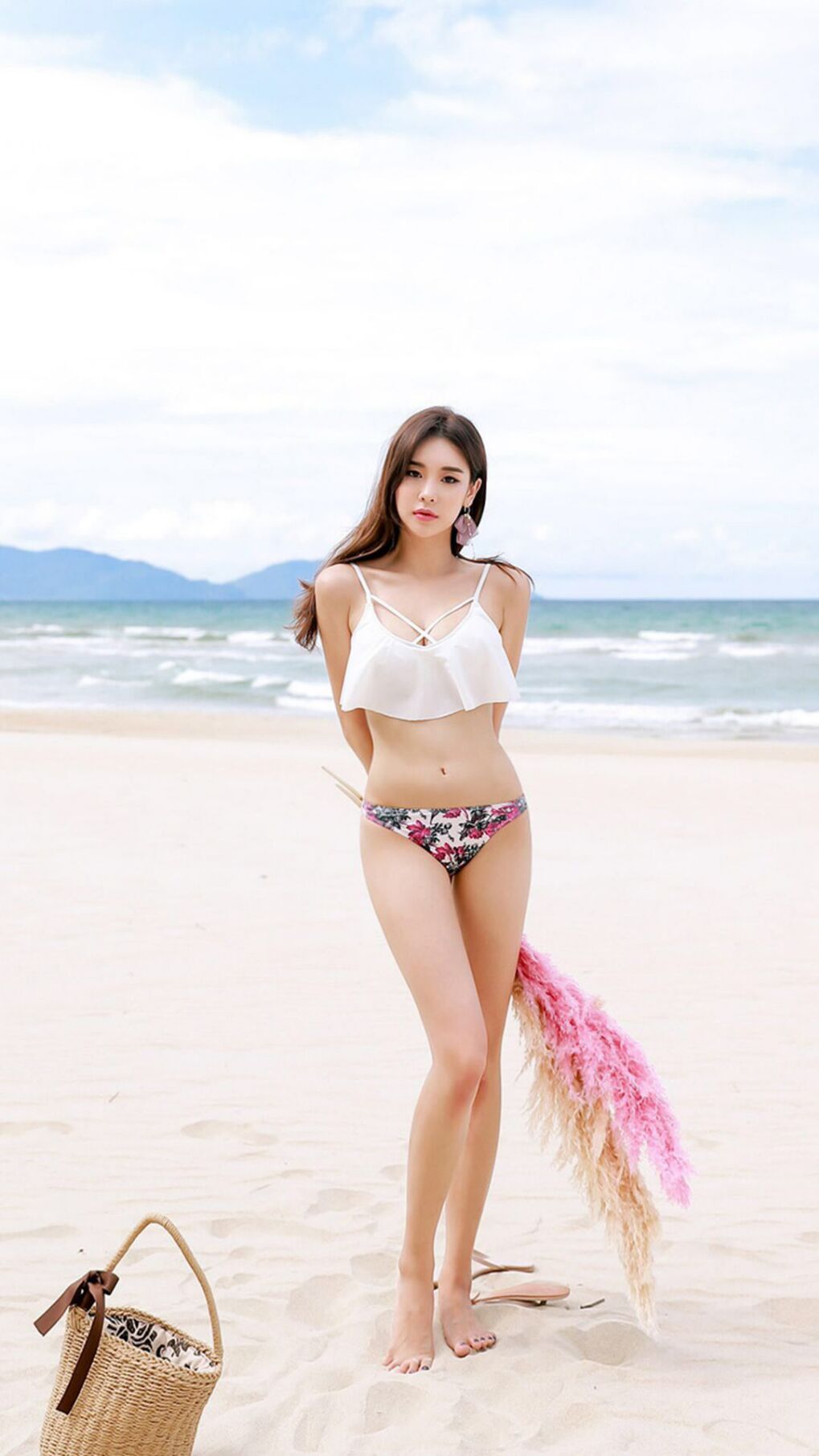 当篮球西决遇上足球革命，比利时掀翻卡塔尔的象征战争